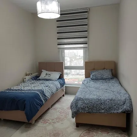 Open View Inside A Residential Complex דירה *